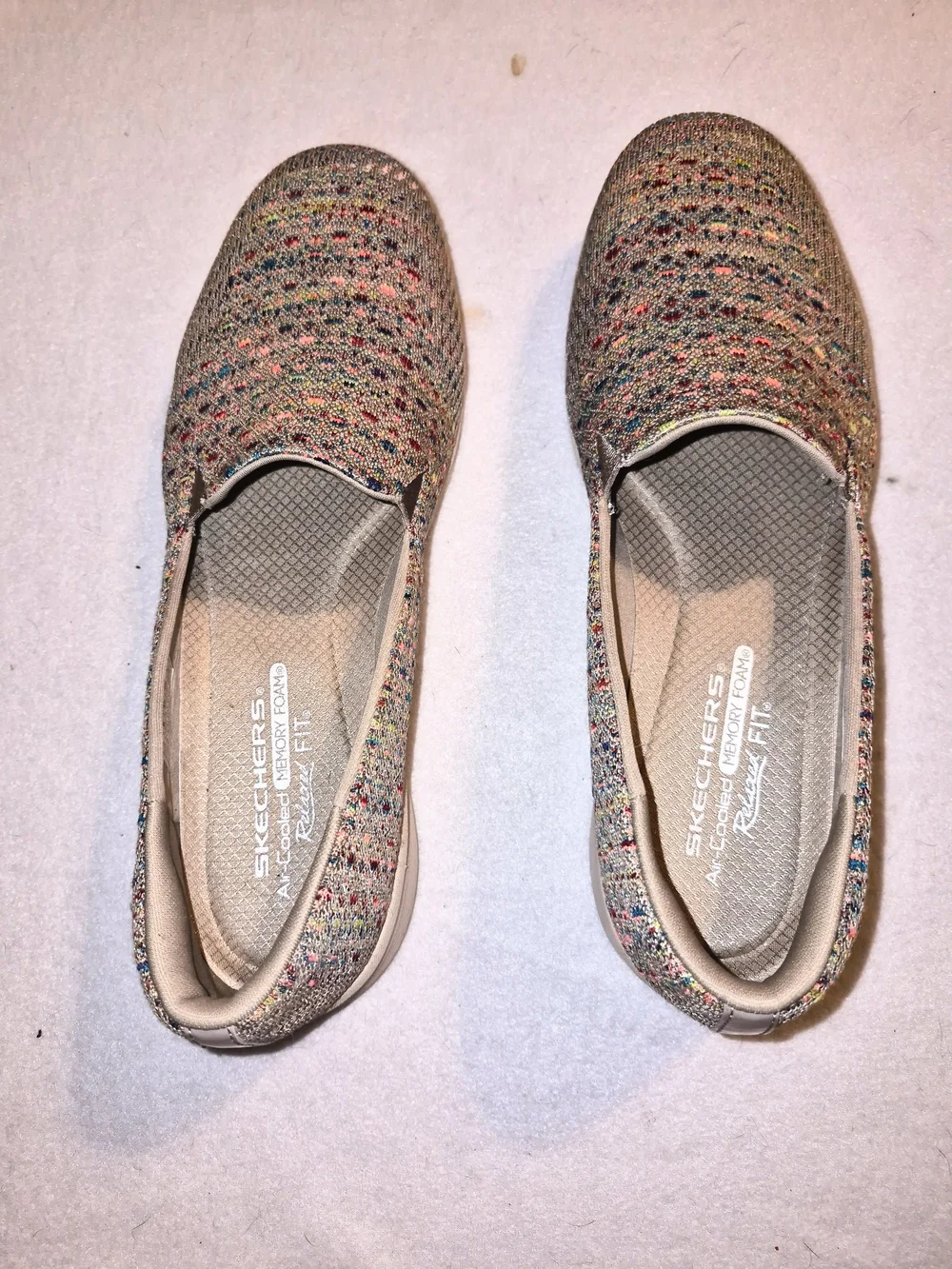 Skechers wore once